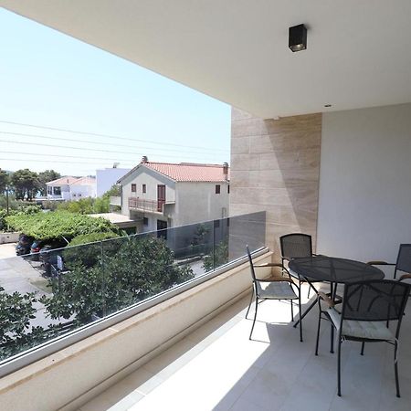 Smil'E Apartments Vodice Exteriör bild